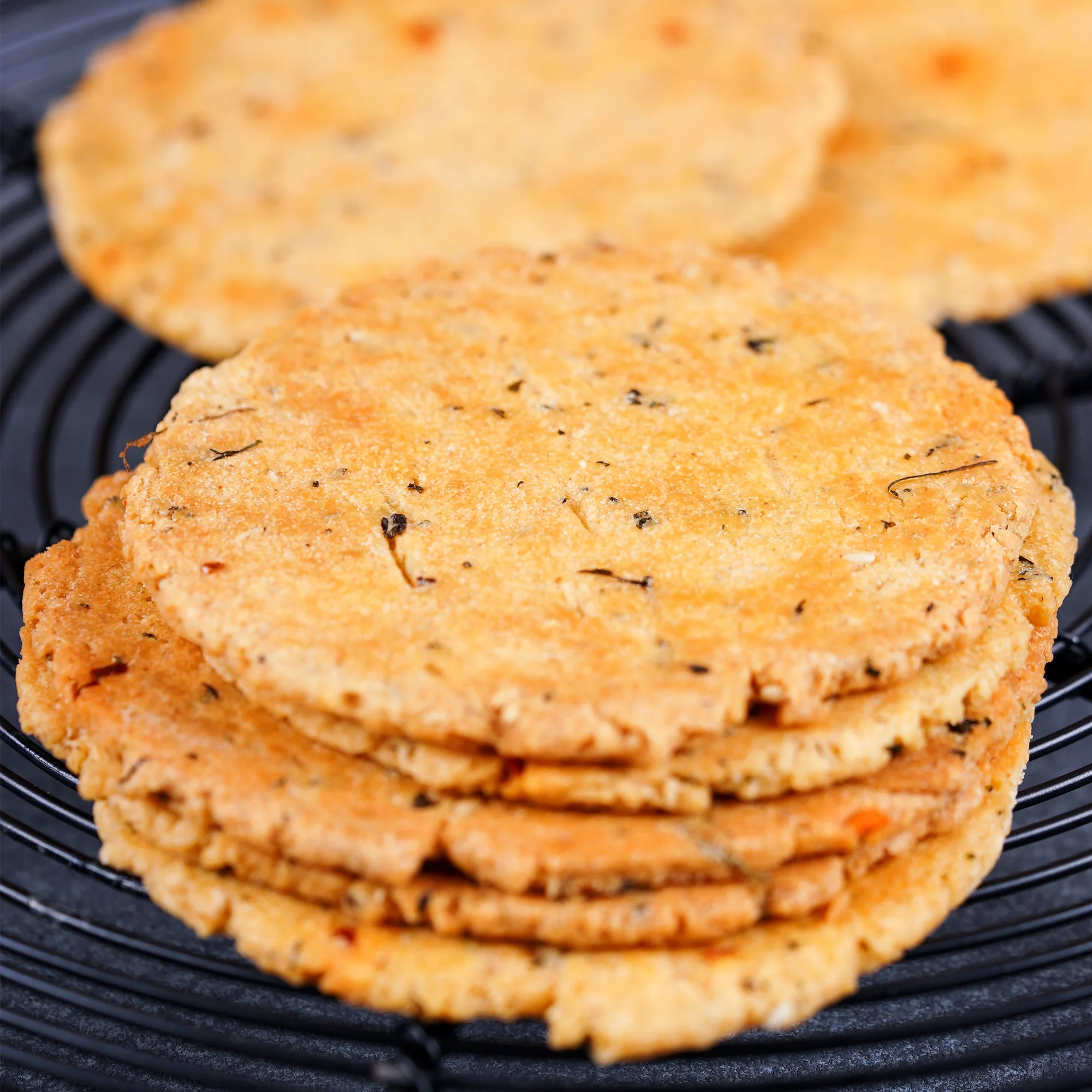 Baked Coriander Chilli Bhakri, 200g (Wheat Free, Traditional Gujarati Snack) - Image 3
