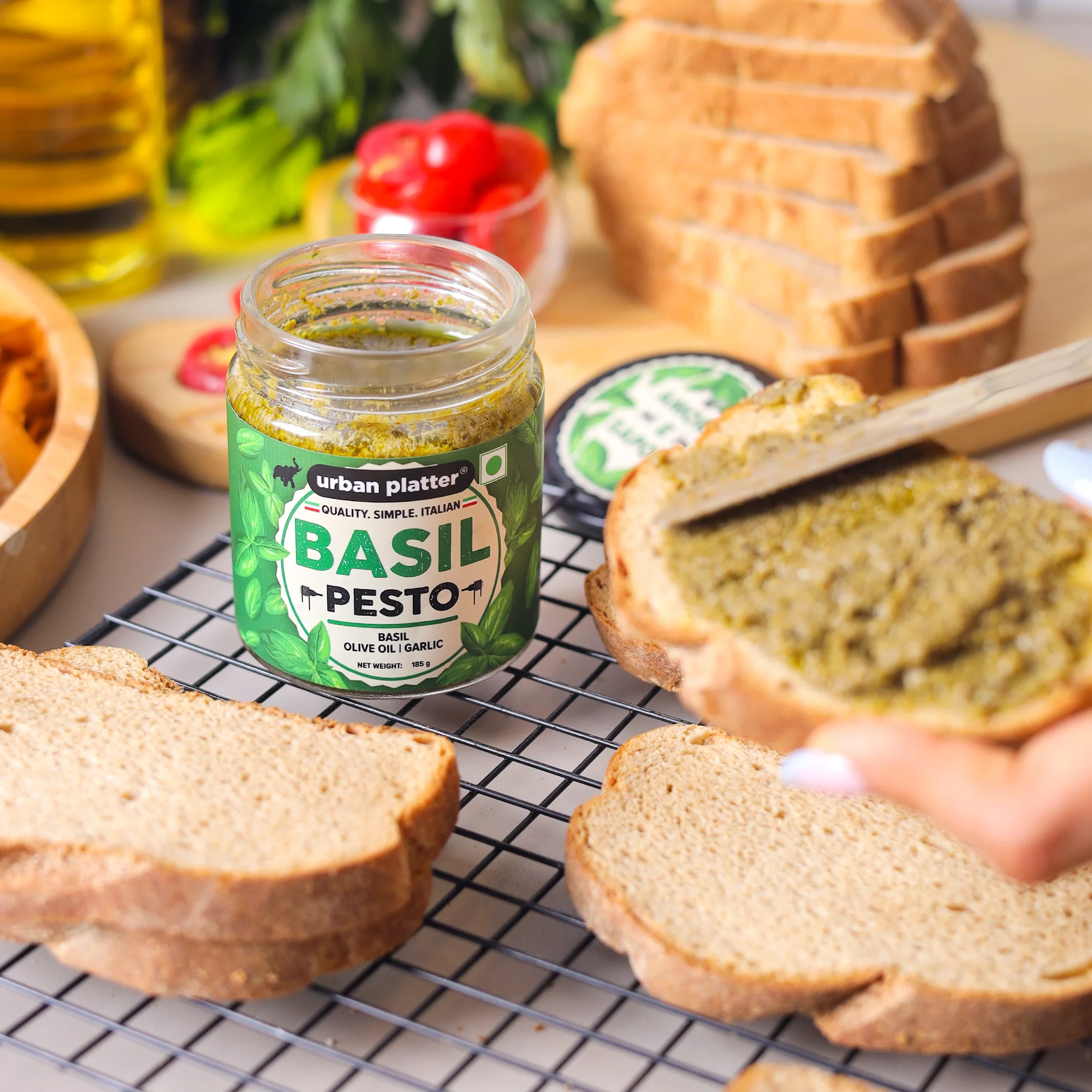 Basil Pesto, 185g (Plant Based, Preservative-free, Italian Inspired Pasta Sauce & Spread, Ready-to-Use) - Image 5