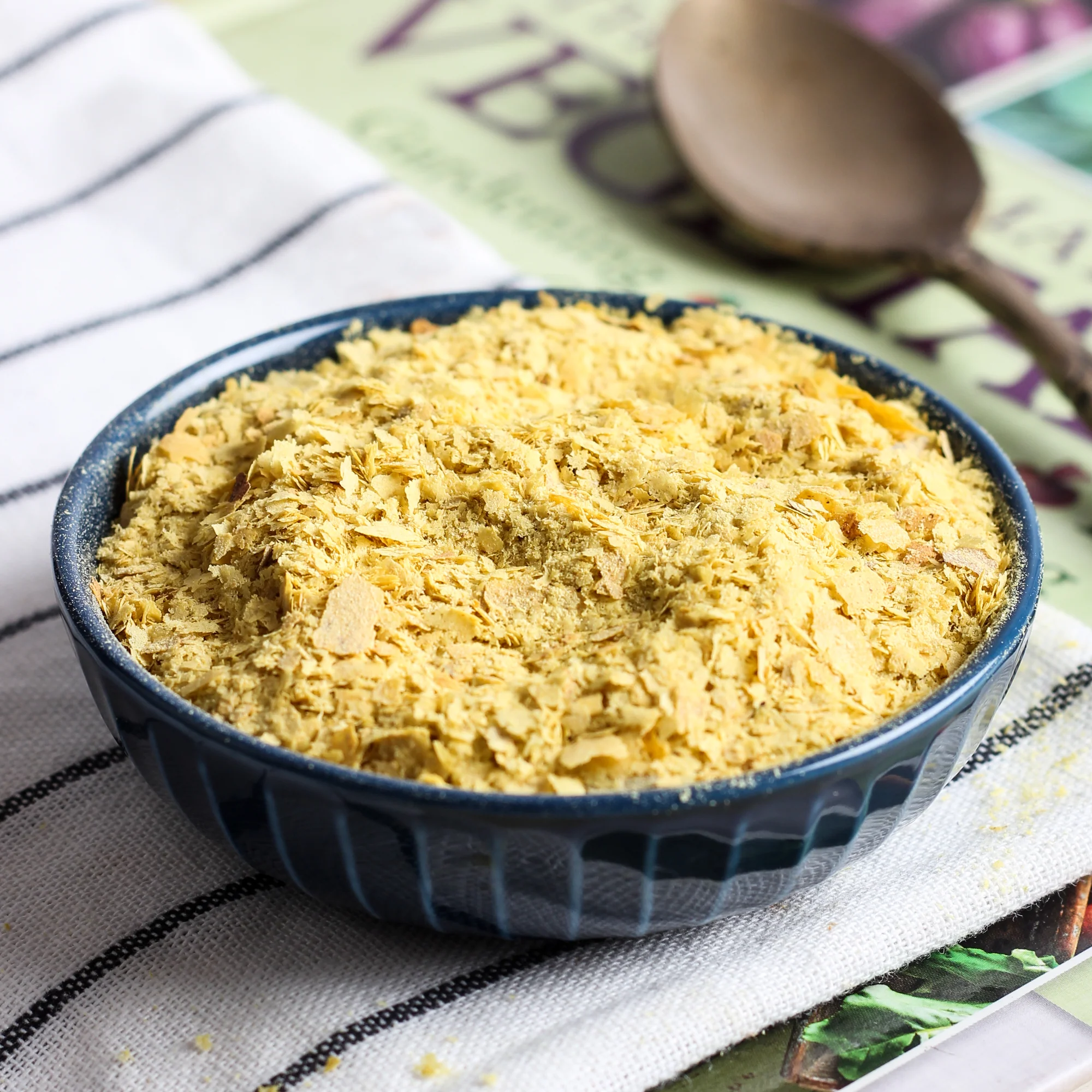 Nutritional Yeast Flakes, 100g (Rich in Vitamin B12, Gluten-free, Plant-Based, Nutty Cheesy Nooch, Savoury Seasoning) - Image 11