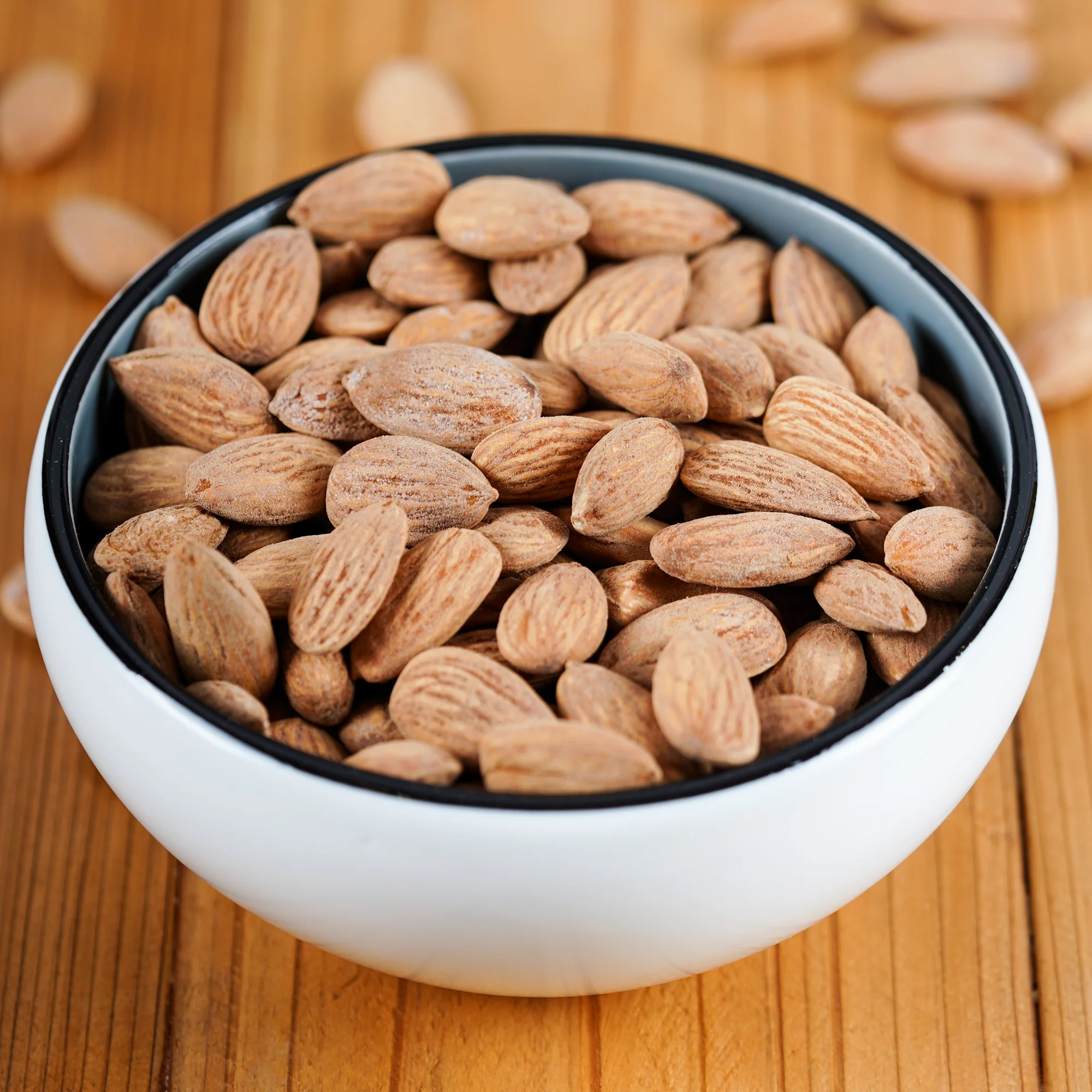 Roasted Salted California Almonds, 100g (Premium California Almonds seasoned with Pink salt, Rich in Fiber & Protein, Add to Fruit Salads, Oatmeal, Trail Mixes, Desserts, Ice creams, Baked Goods) - Image 4